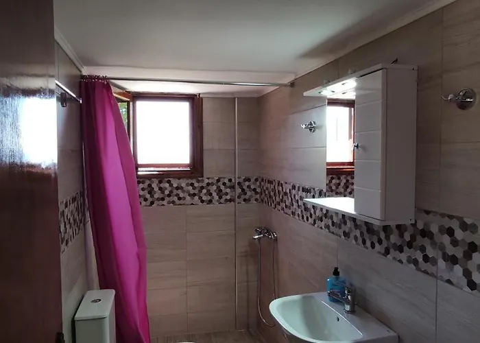 Platanos New Vakantiehuis *