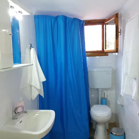 Platanos New * Nea Moudania