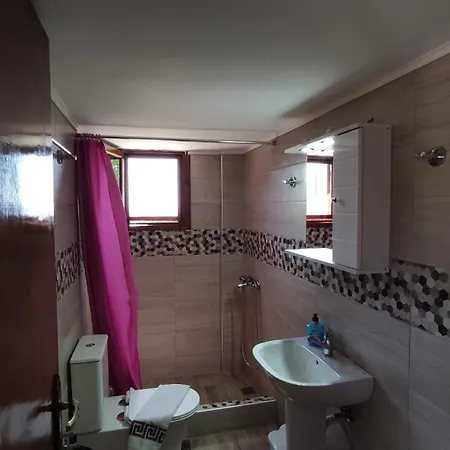 Platanos New Holiday home *